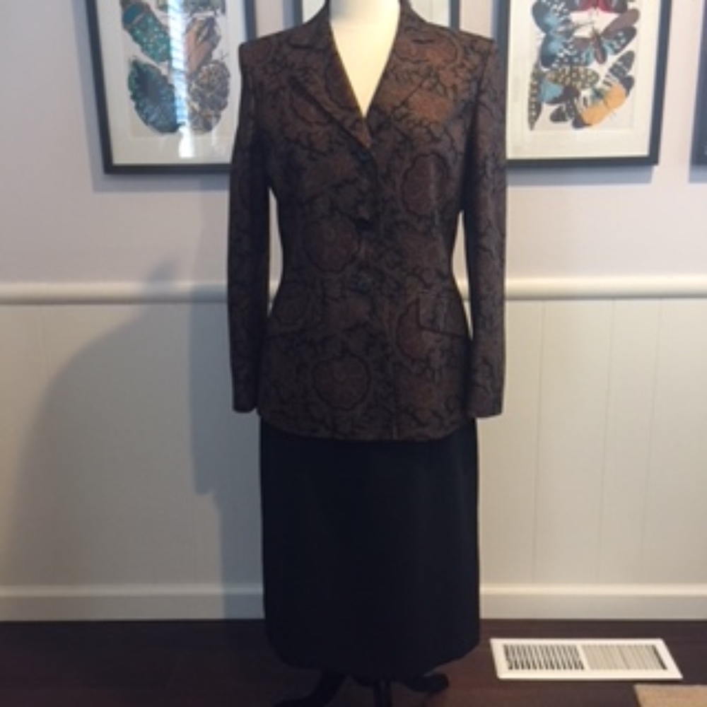 Le Suit Jacket & Skirt Suit